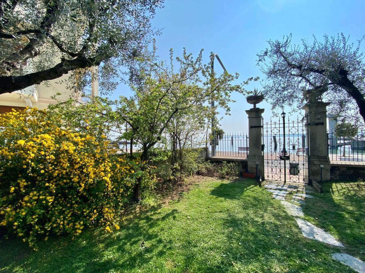 Casa Vacanze Gabbianella Villa Con Giardino Lungolago Maderno Toscolano Maderno Ngoại thất bức ảnh